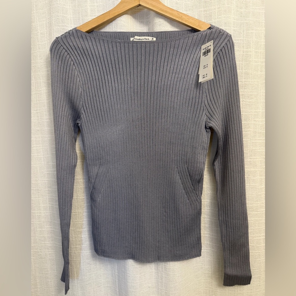 A&F Gray Ribbed Long Sleeve Top